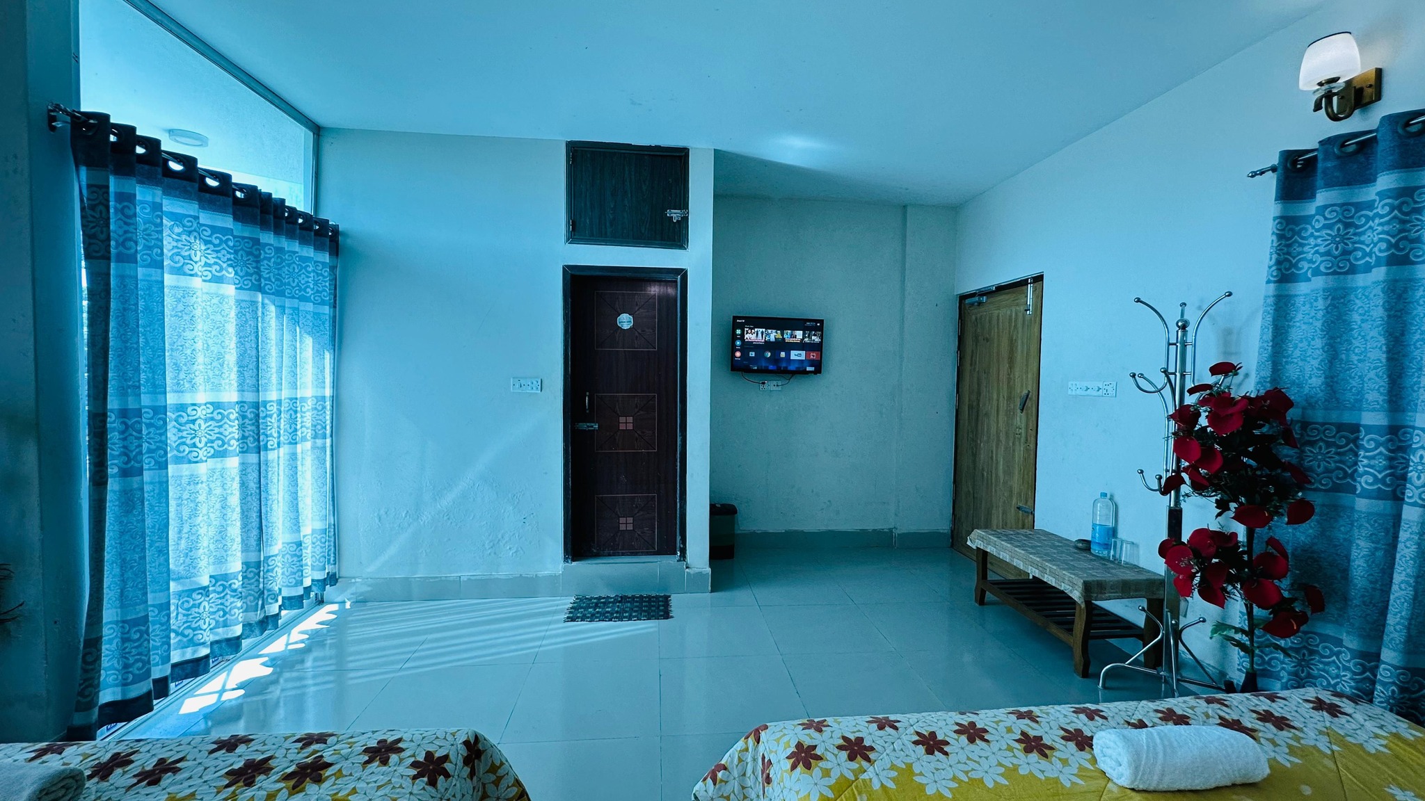 হোটেল নাইস লুক