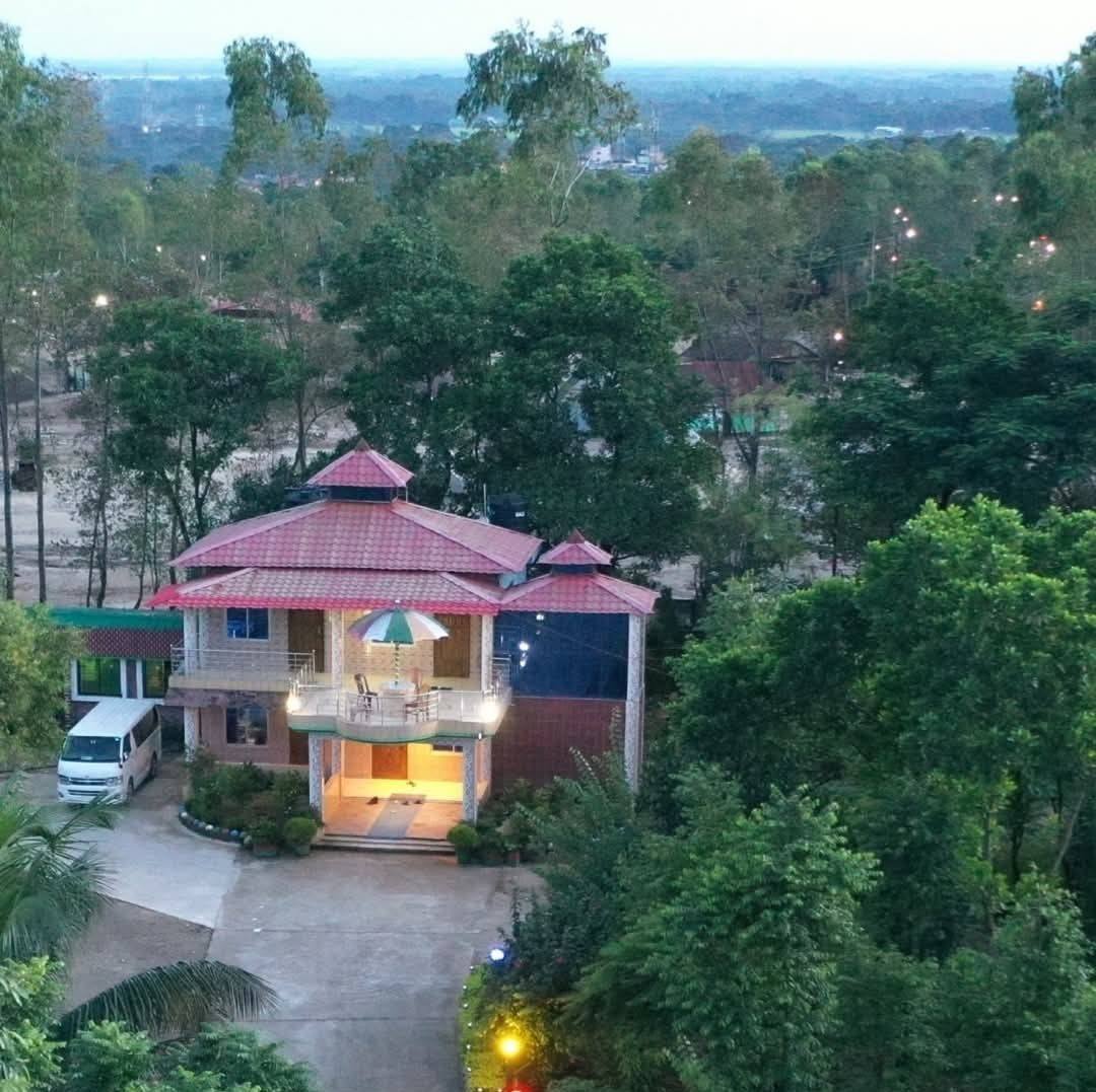 Jaflong Green Resort