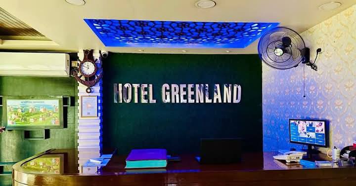 Hotel Green Land