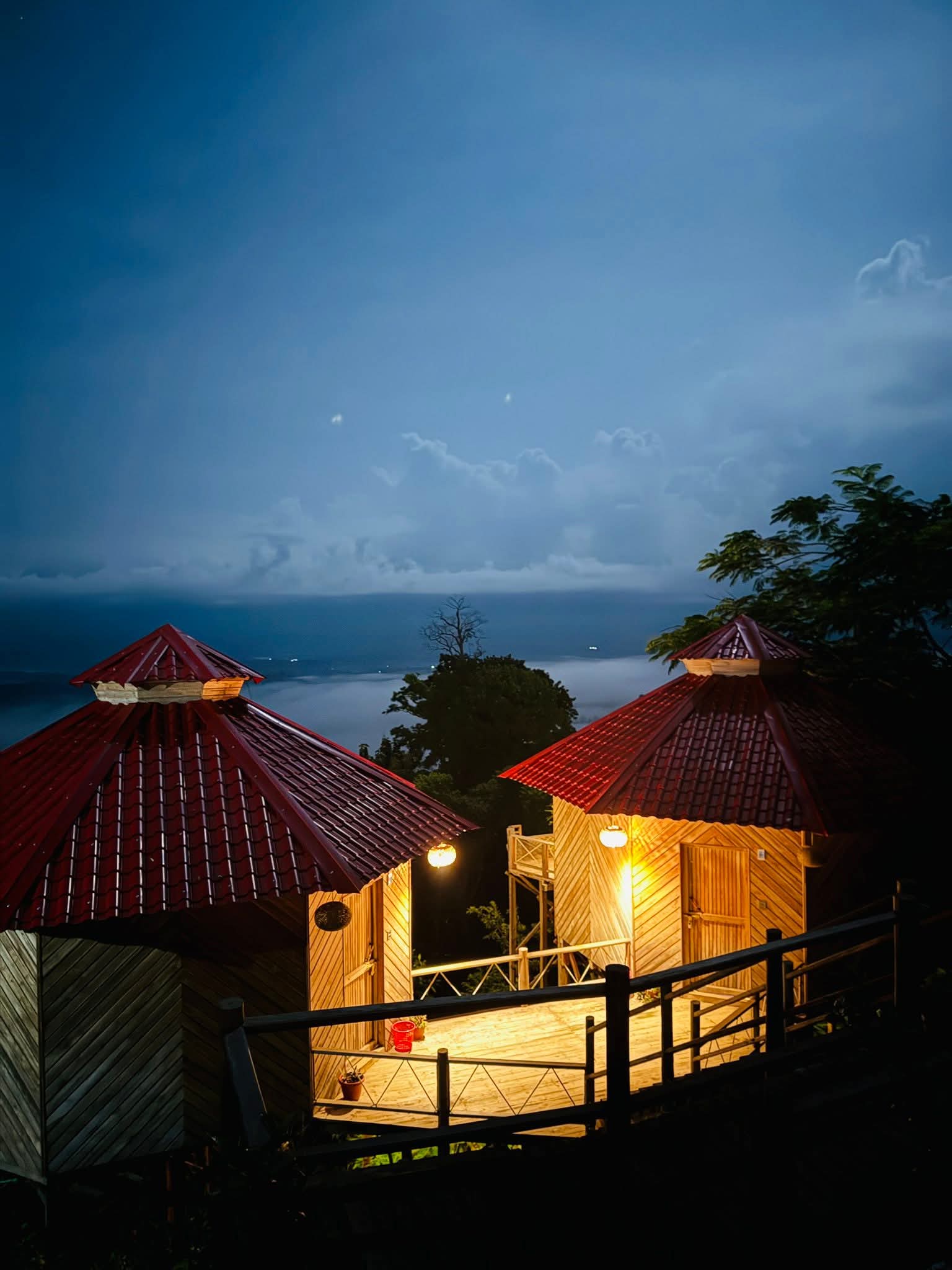 সারা লুসাই ইকো কটেজ সাজেক।