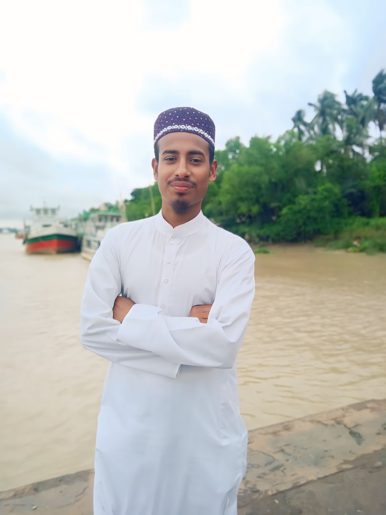 মোহাম্মদ আব্দুলাহ, শিক্ষক (অন লাইনে আরবি পড়ানো হয়।)