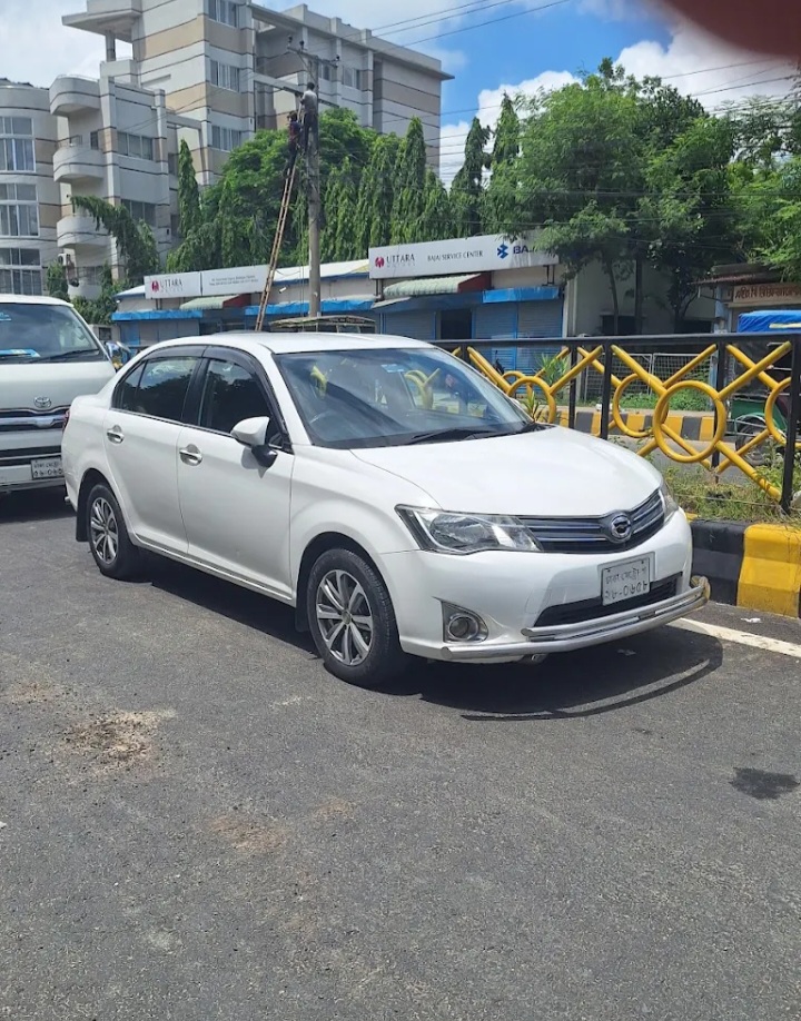 উর্মি রেন্ট-এ-কার